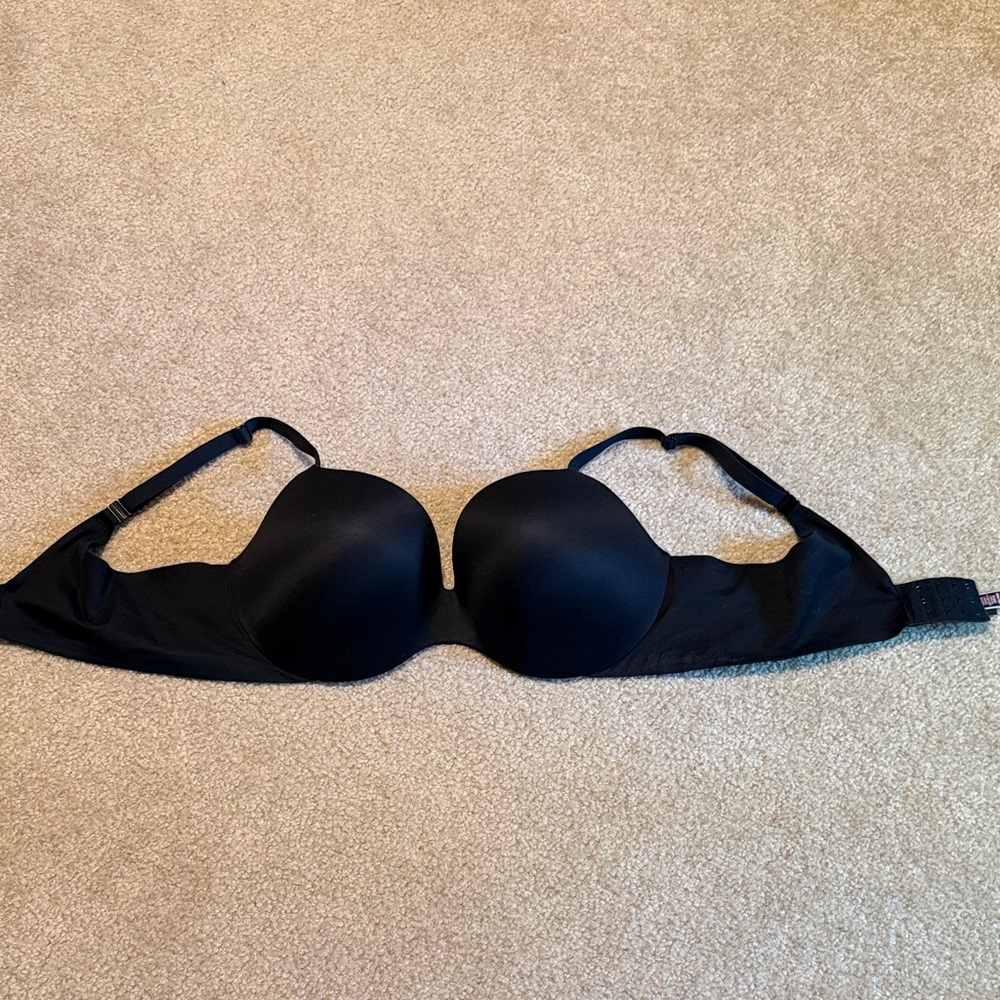 Victoria's Secret Black Perfect Shape Bra size 38D